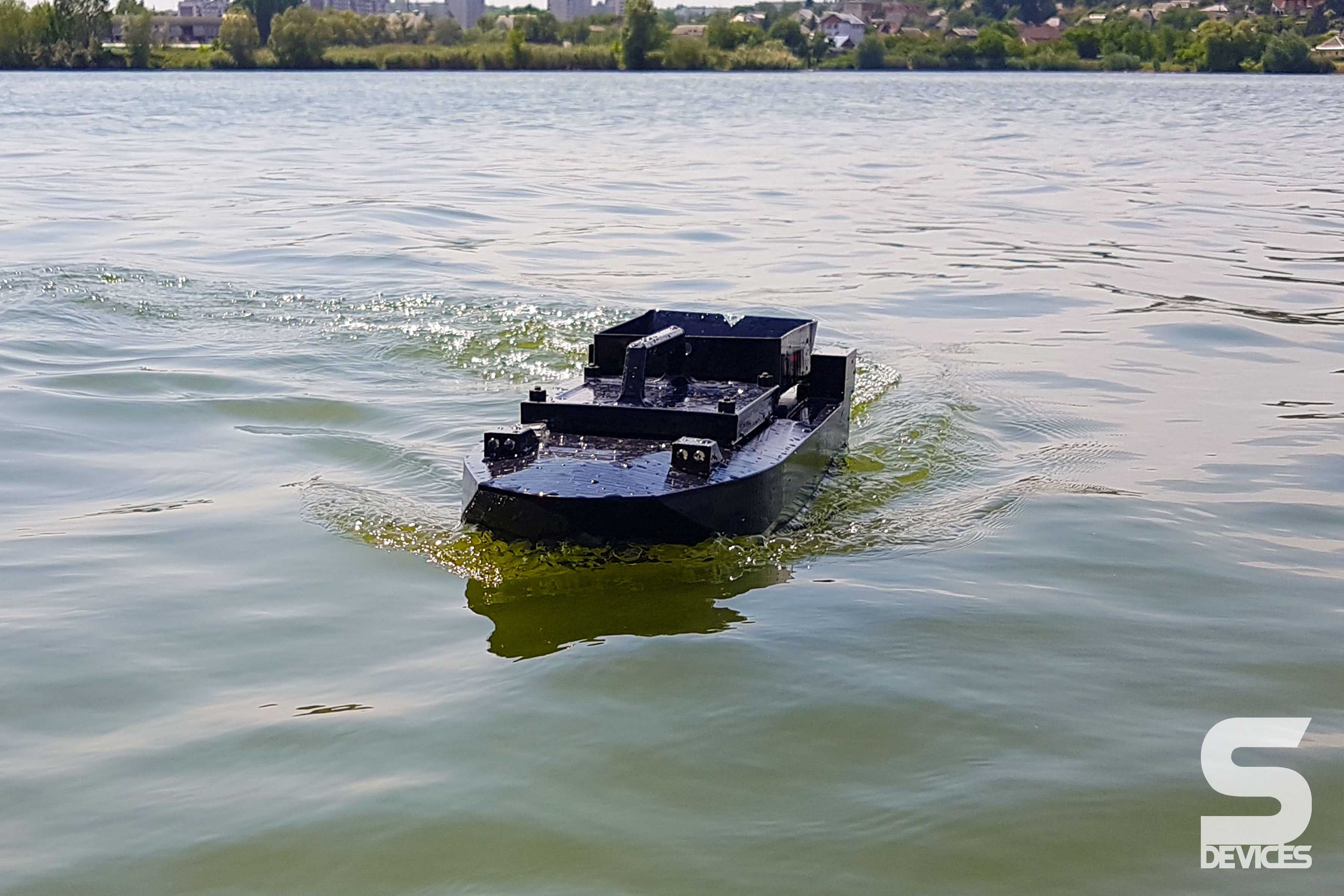 Кораблик Скоростной для рыбалки Sdevices с автопилотом GPS
