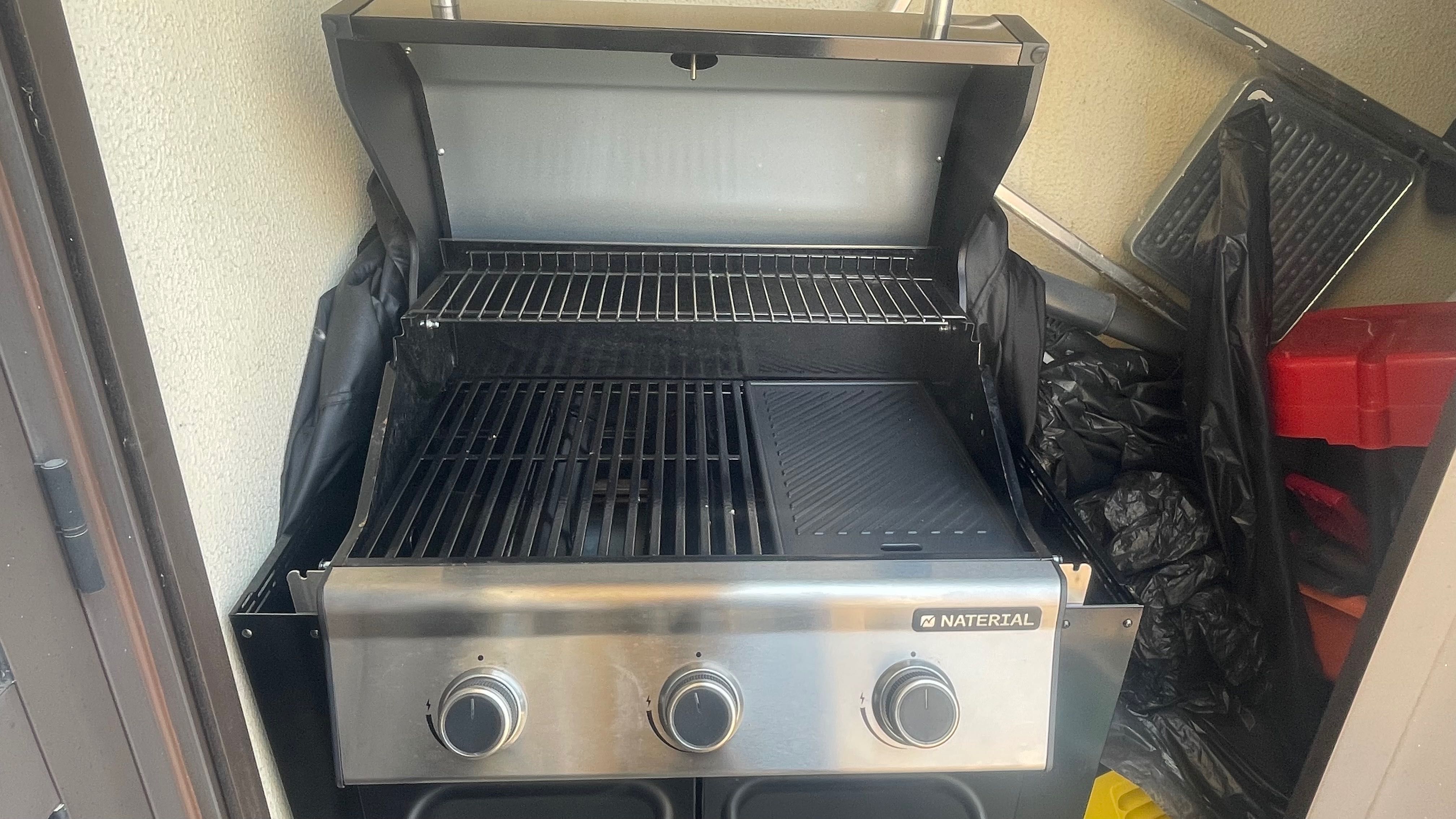 Barbecue usado uma vez