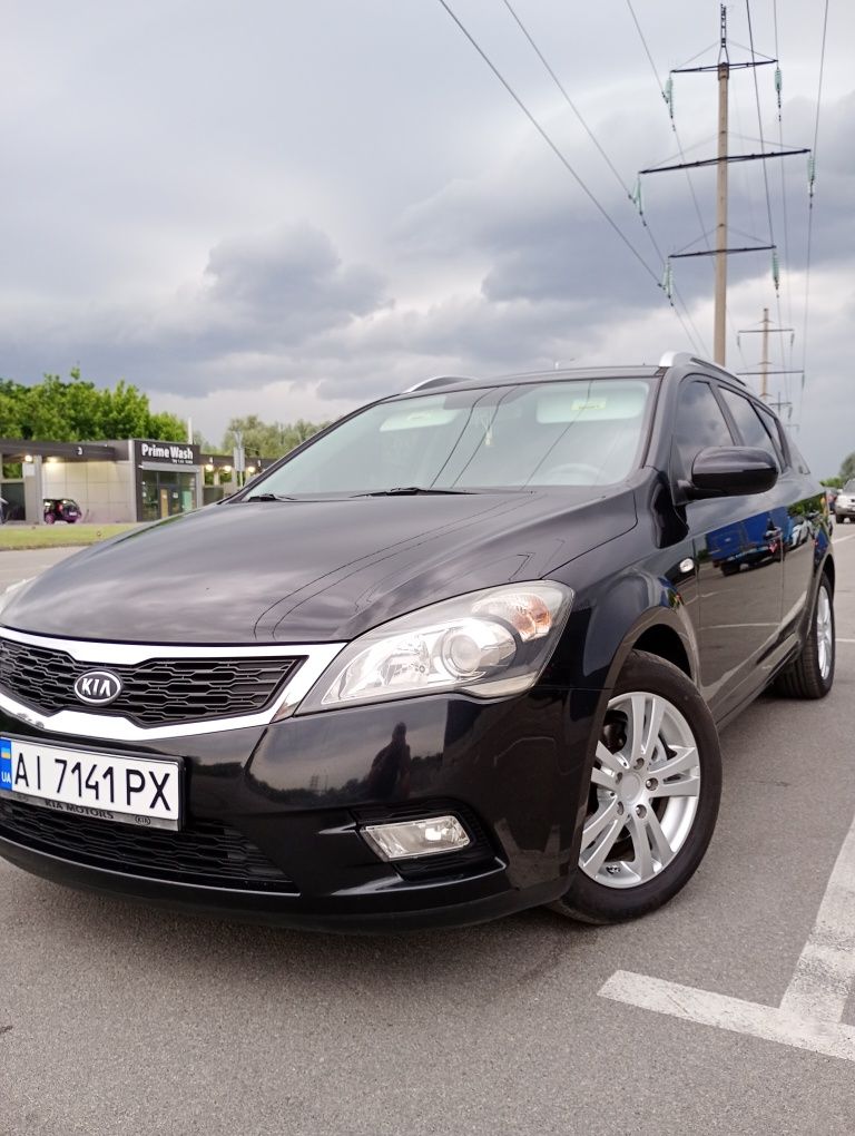 Продам Киа Сид 2009г