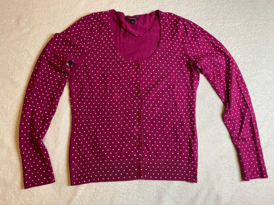Sweterek Comma w serduszka – rozm. 38 (M)