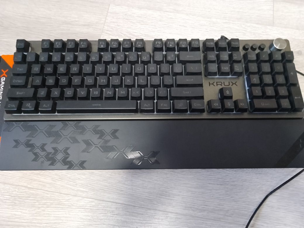 Klawiatura KRUX frost rgb