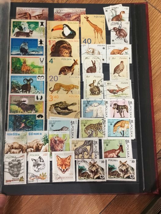 Sprzedam znaczki pocztowe.