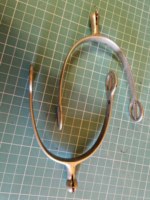 Ostrogi kawaleryjskie przedwojenne