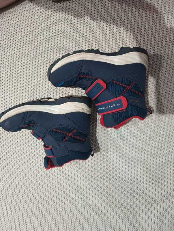 Tommy Hilfiger prześliczne śniegowce rozmiar 31