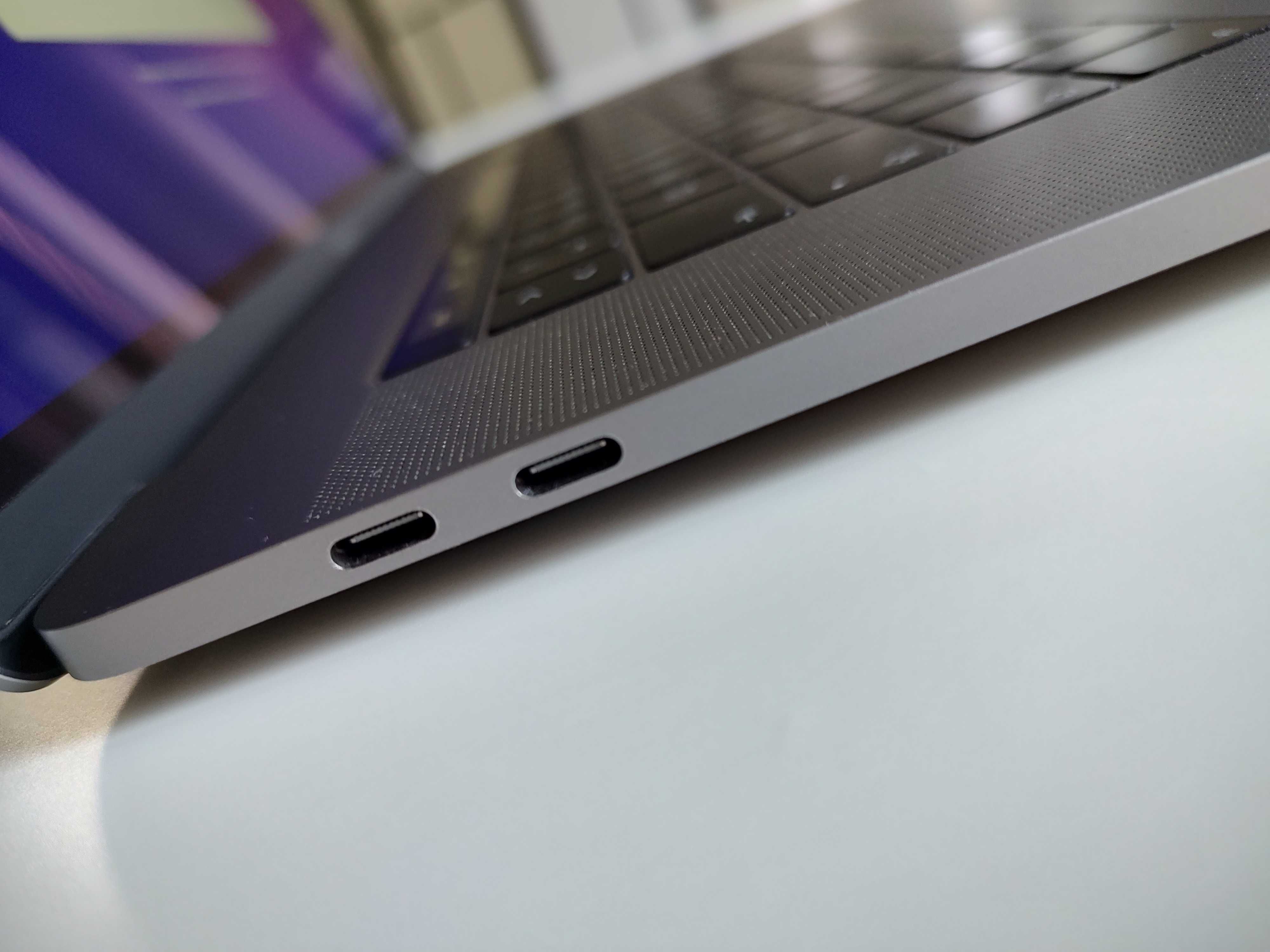 MacBook Pro (Retina, 15-inch, Mid 2018)