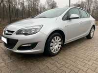 Opel Astra Opel Astra J 1.6 CDTI 2018 sedan, nowe opony letnie i zimowe