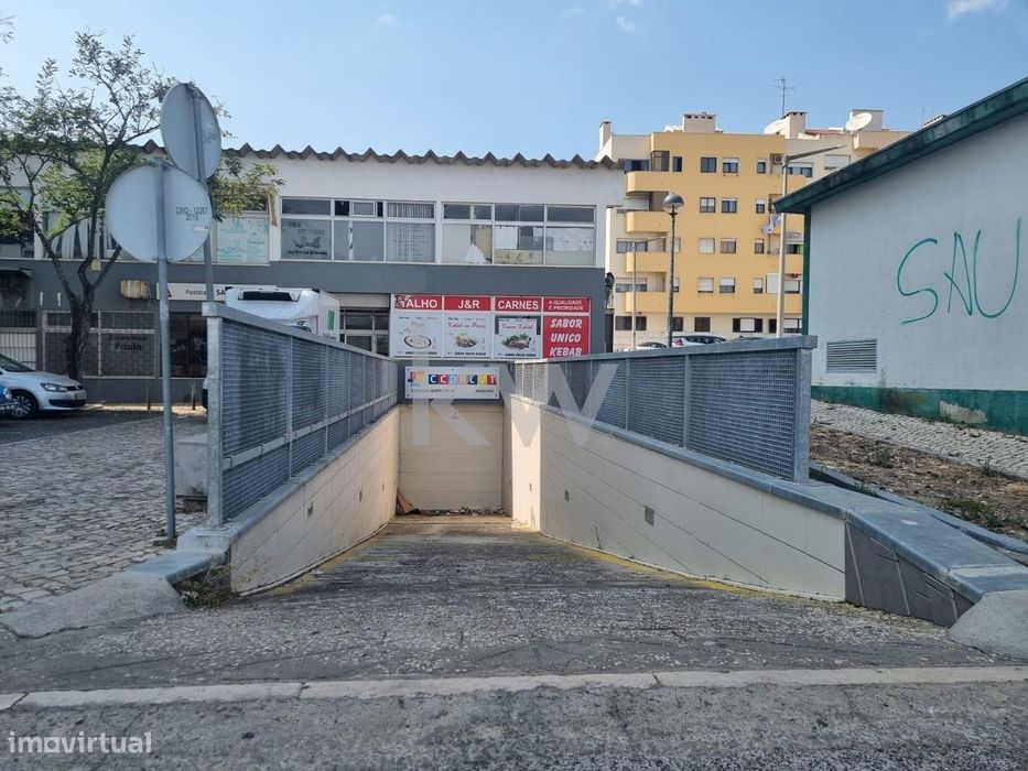 Armazém Odivelas Arrendado Yield 6%