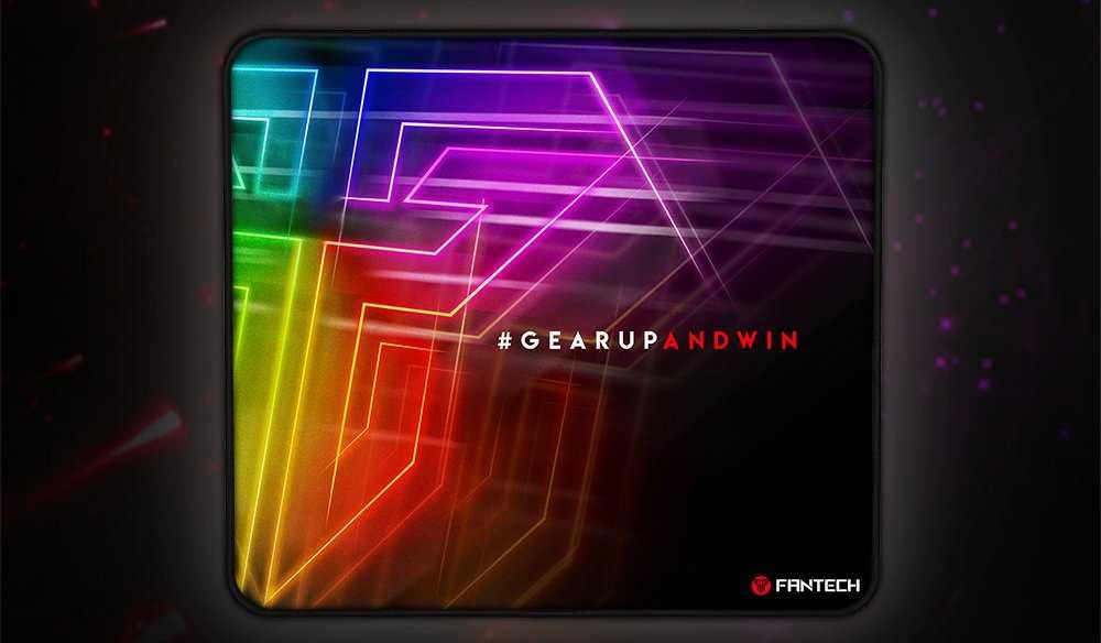 Rato teclado e tapete gaming