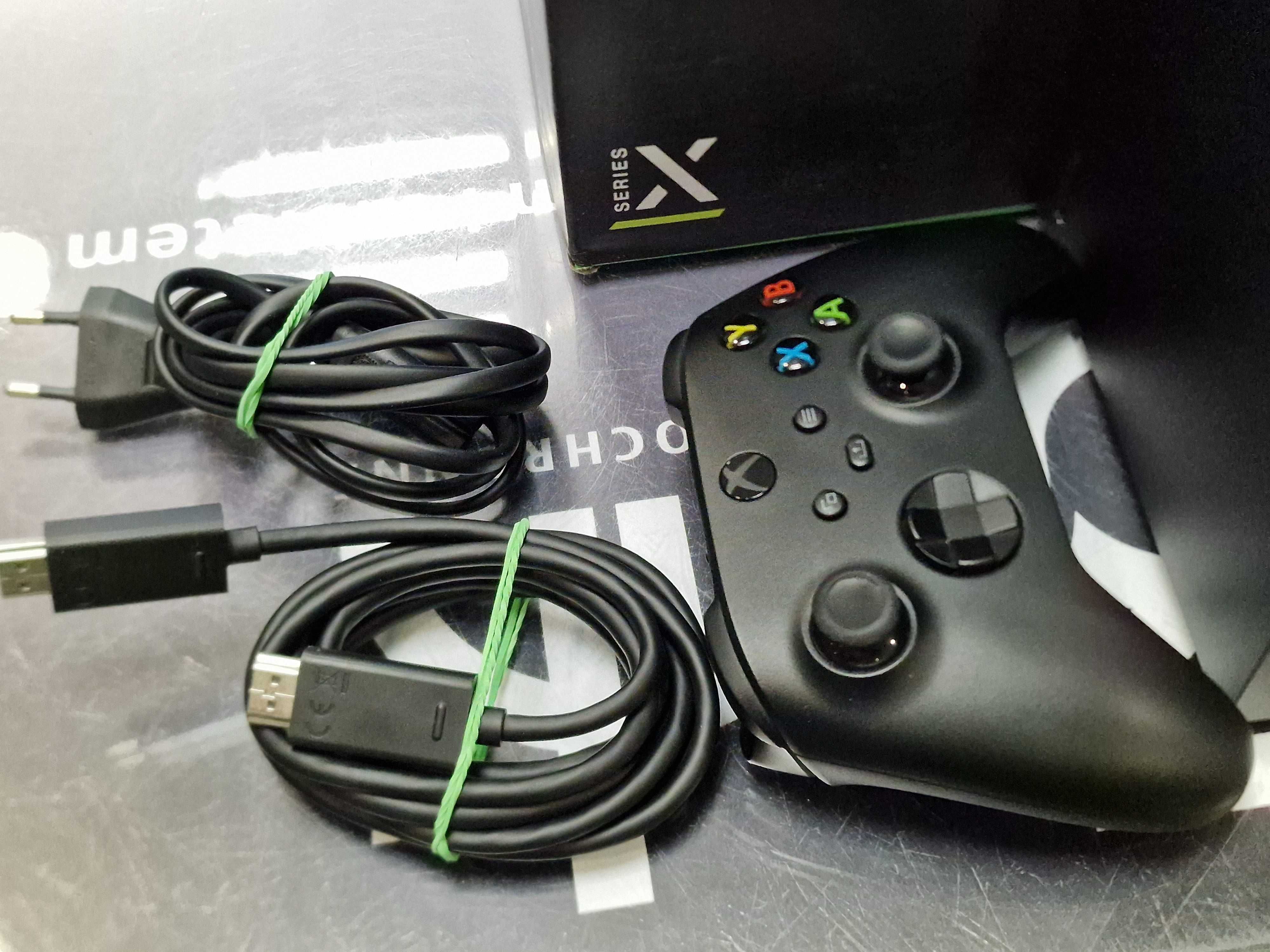 Konsola Xbox Series X + pad + 7 gier + okablowani/ czyszczona/ Grade A