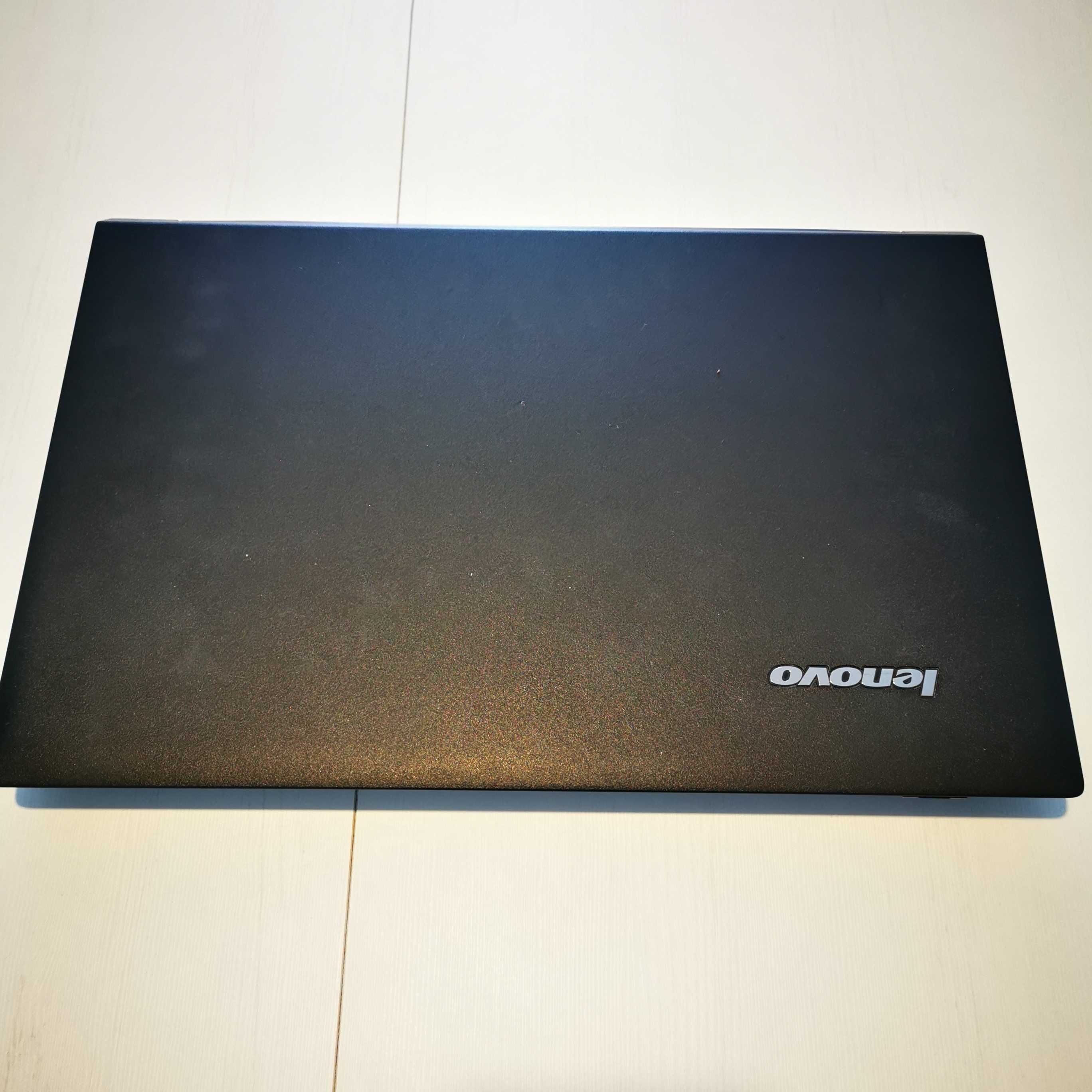 Laptop Lenovo B590