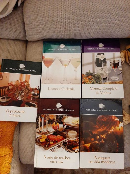 coleção de livros de boas maneiras