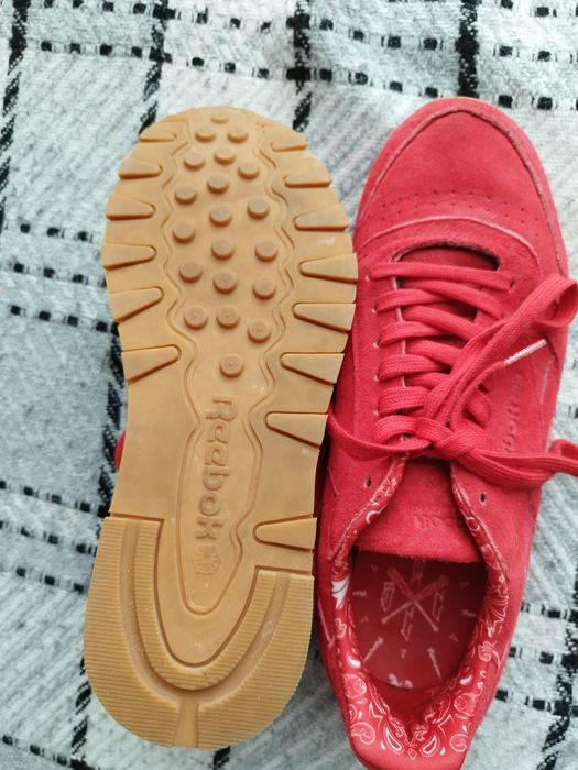 Buty Reebok classic czerwone r. 40,5