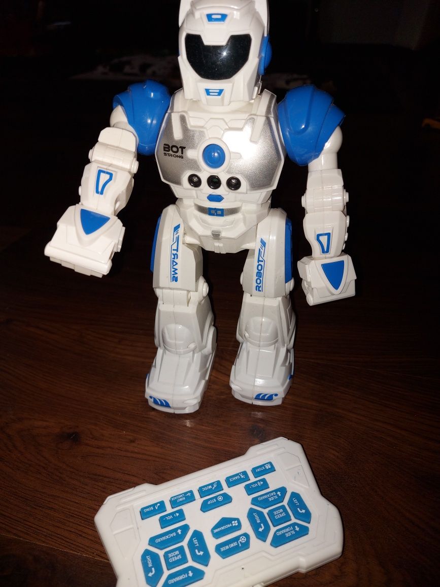Inteligentny robot zdalnie sterowany zabawka