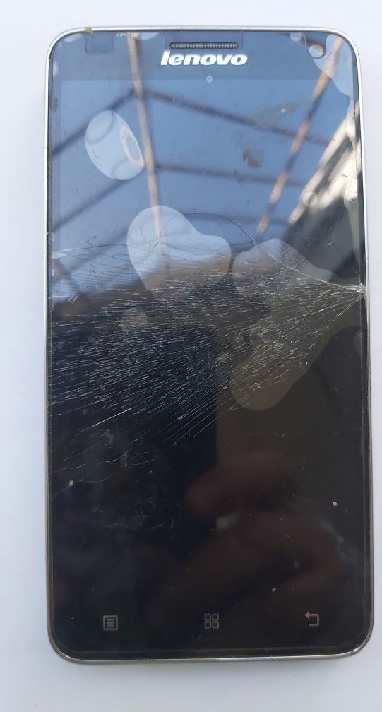 Смартфон Lenovo S580