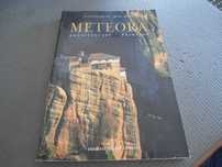 Meteora-Architecture-Painting de Suzanna Choulia e outra