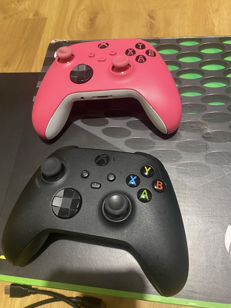 Konsola Microsoft Series X 2Pady+Gta5 FC24 Okablowanie 100% Sprawna