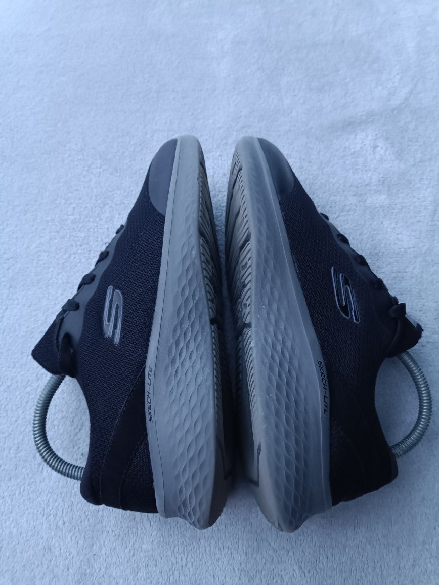 Мужские кроссовки Skechers р41