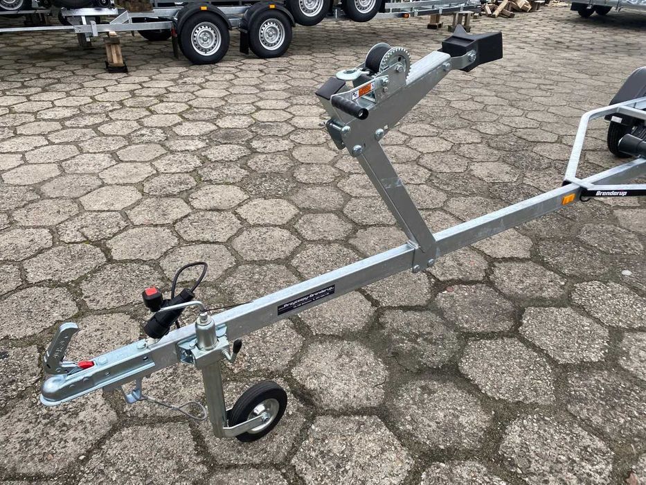 Brenderup 15600UB do 4.6 m.! przyczepa podłodziowa DMC 600kg / laweta