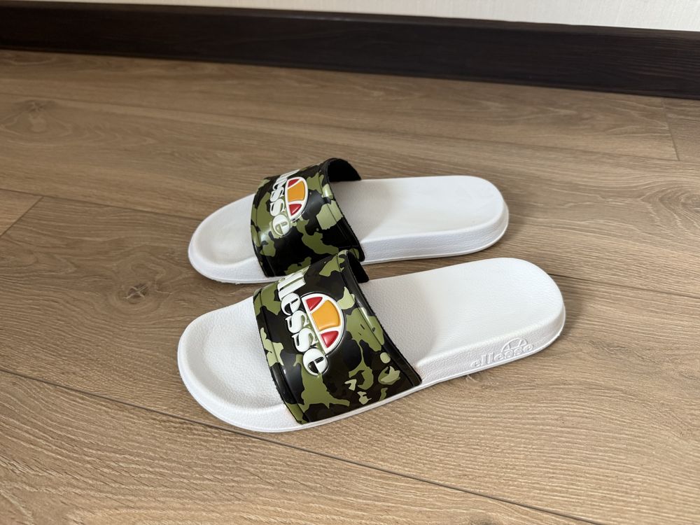 Шльопанці Ellesse 41 розмір
