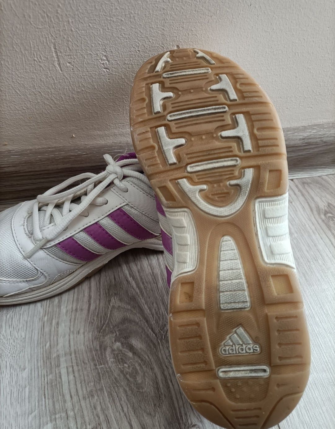 Buty sportowe dziecięce Adidas (rozmiar 35)