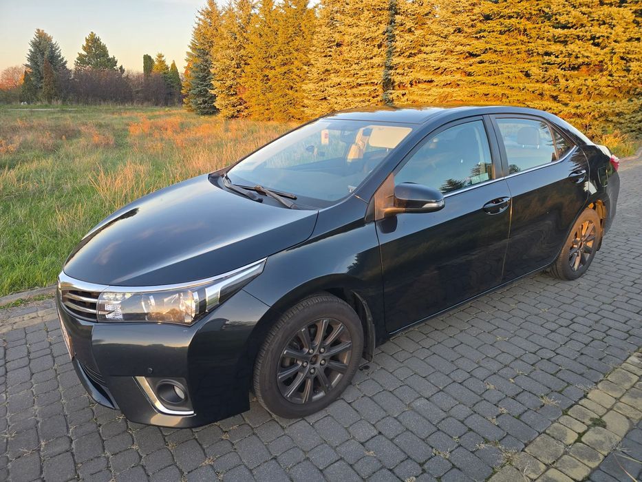 Toyota Corolla Toyota Corolla 1.6 Premium 132 KM + LPG + hak holowniczy
