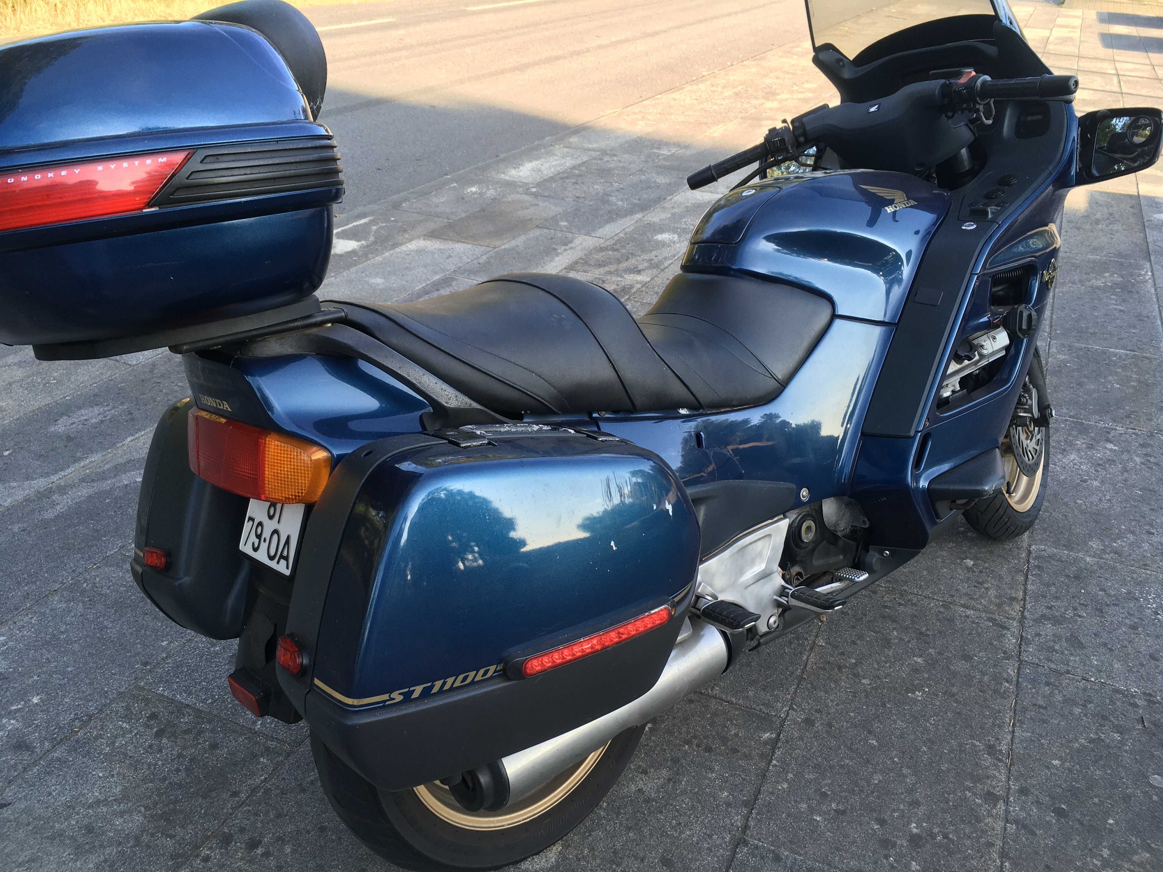 Honda Pan European 99
