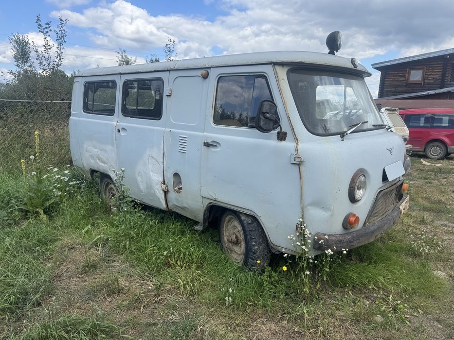 Продам УАЗ таблетка