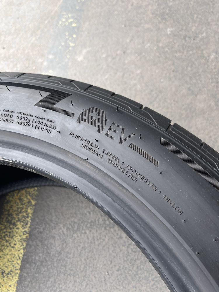 Hankook iON evo SUV 265/45 R20 104V Sound Absorber