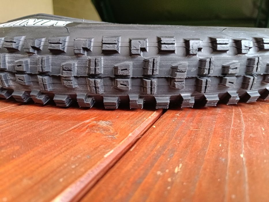 Opona MAXXIS Minion DHR II 29x2.4 29 cali