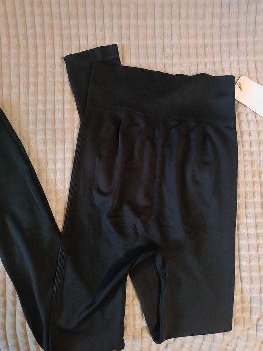 Лосіни з пуш ап гладенькі жіночі лосины пуш ап