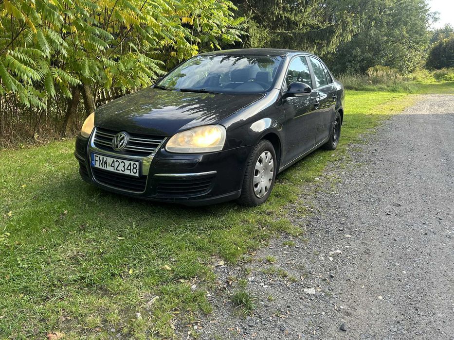 Volkswagen Jetta 1.6 mpi + LPG