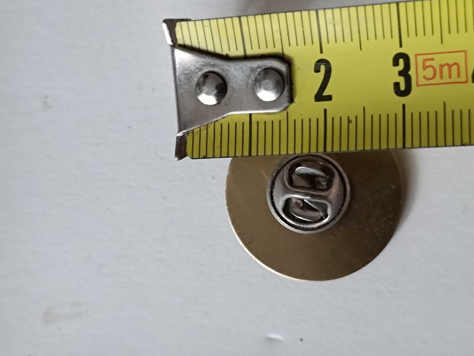 Pin antigo da Alfa Romeo