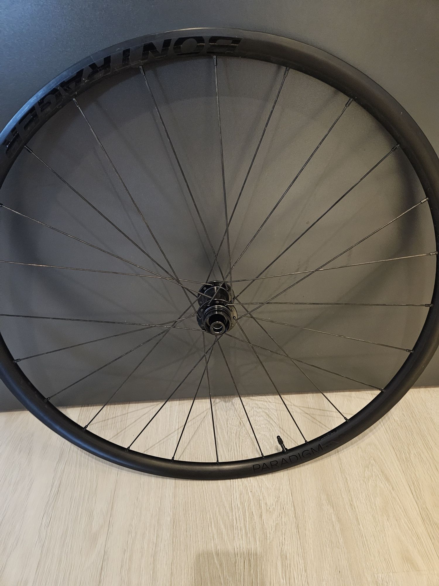 Koła rowerowe Bontrager Paradigm SL nowe