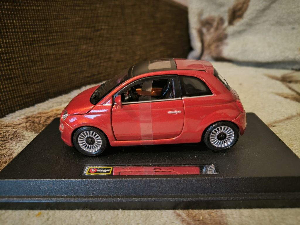 Model Fiat 500 Bburago 1:24