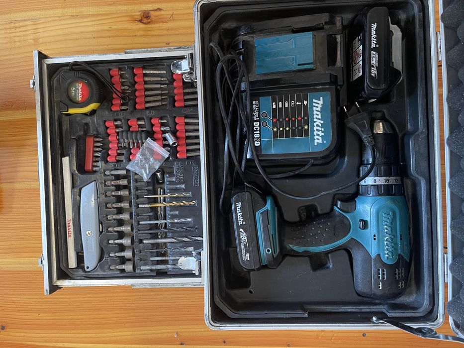 шуруповерт makita