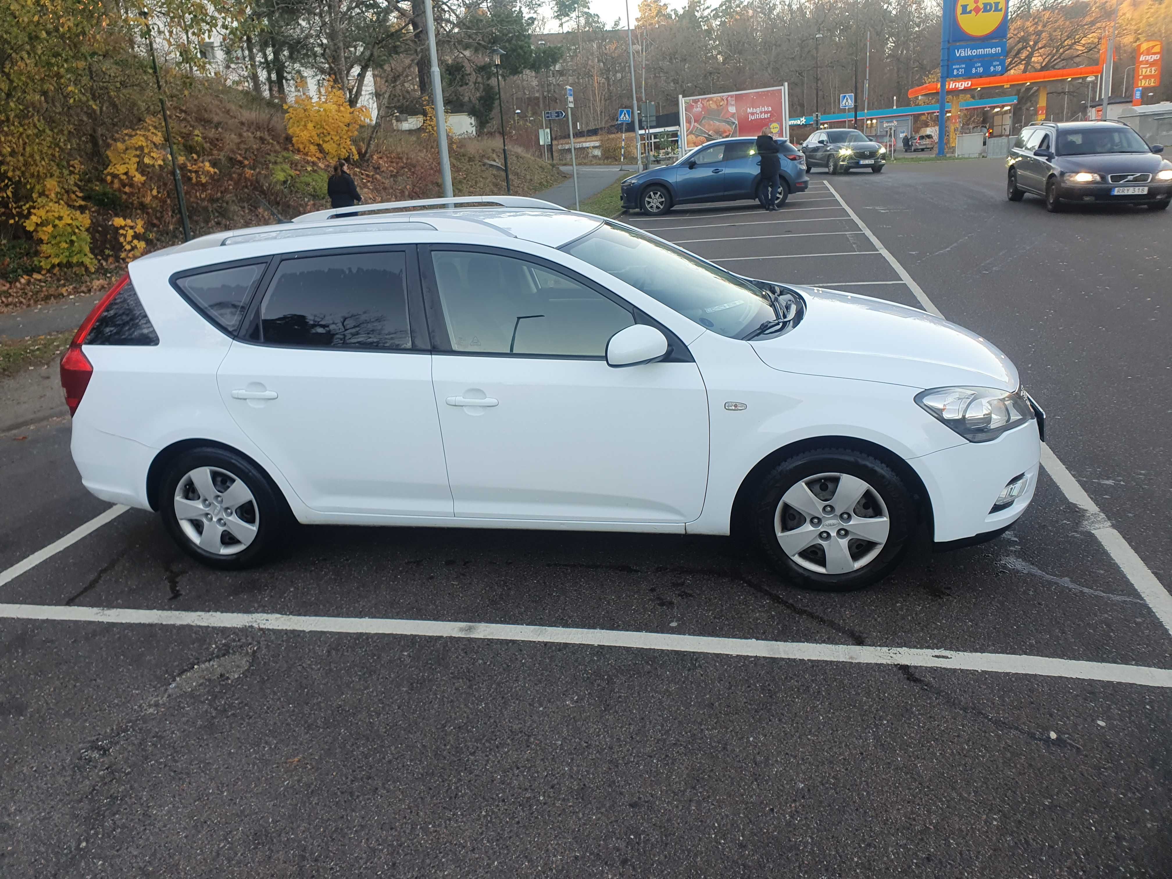 Kia Ceed універсал (2010 модельний рік)