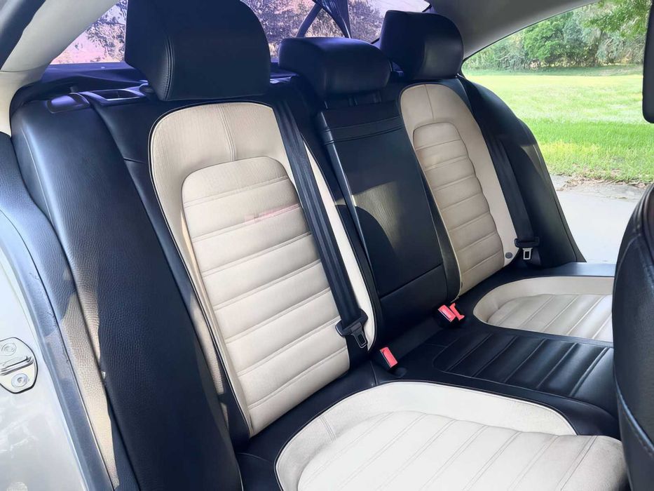 Volkswagen CC      2013