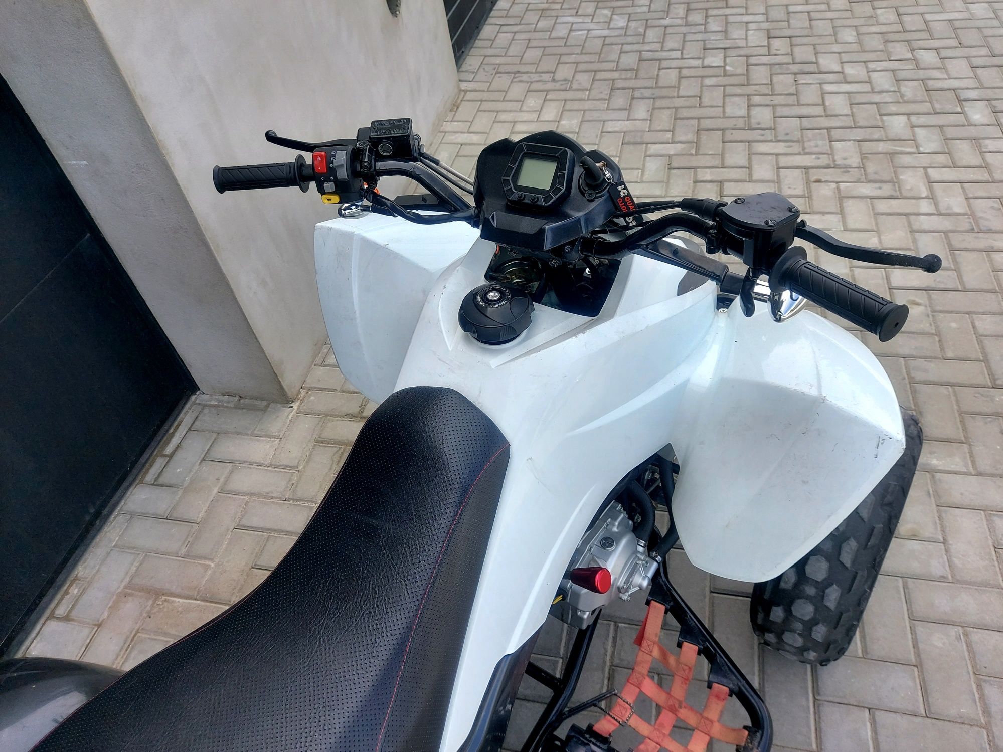 Quad Dinli 300 L7e Super Stan 2800Km ***Transport Gratis ***