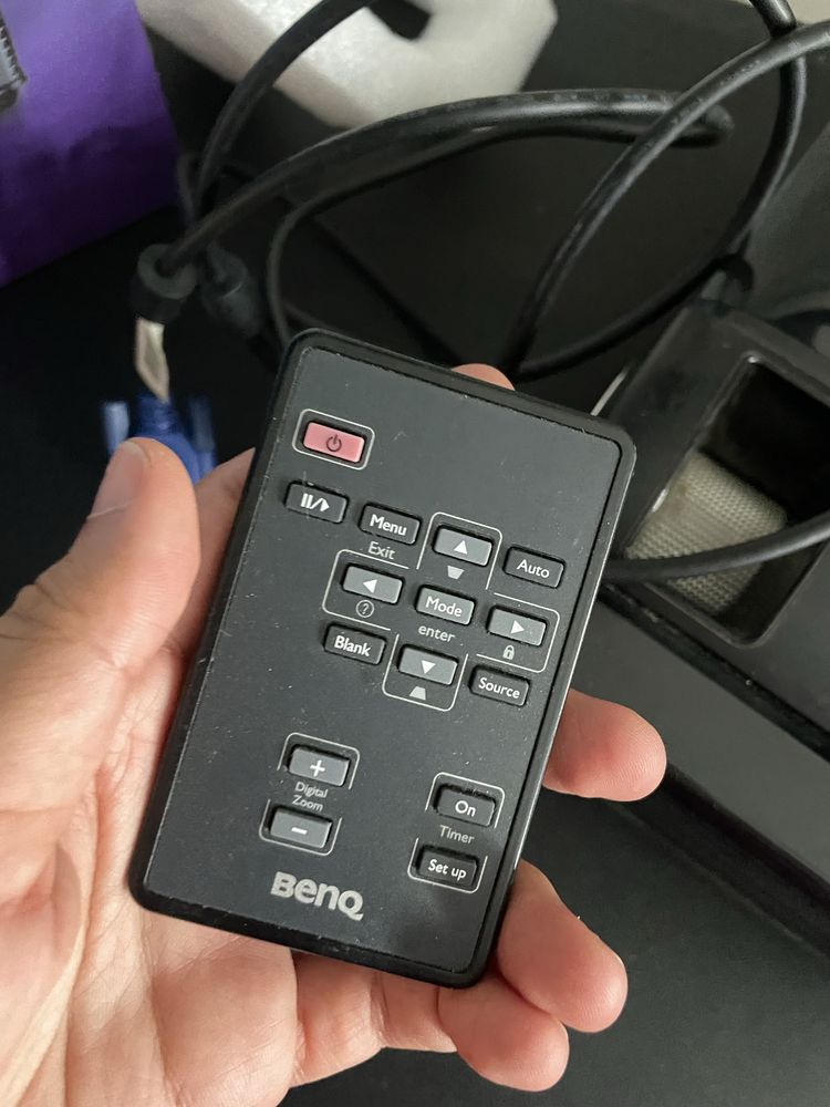 projetor BENQ MP512