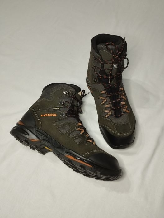 Чоловічі зимові ботінки Lowa на gore-tex, чоловічі черевики Lowa, 47р.