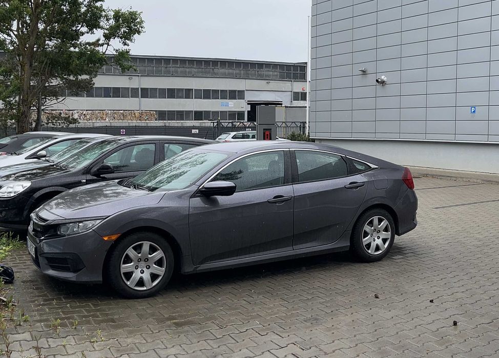 Honda Civic X sedan 2017 2.0L I4 DOHC 16V i-VTEC