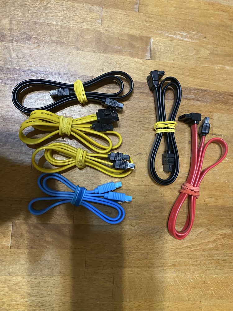 Кабель для передачі даних SATA III 0.3m
