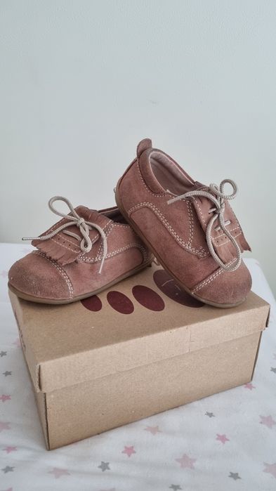 Sapatos 22 unisexo - carneirinhas