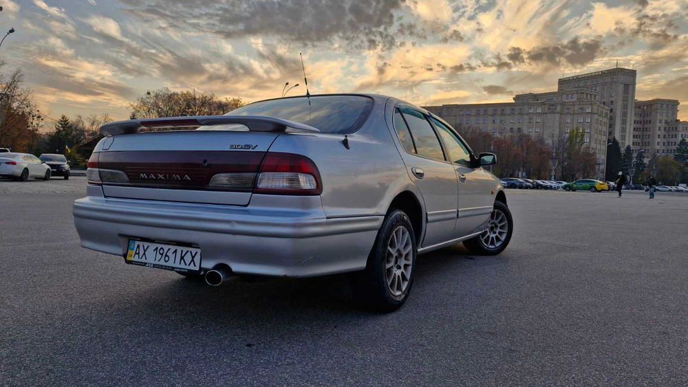 Nissan Maxima 3.0 v6 Механічна кпп