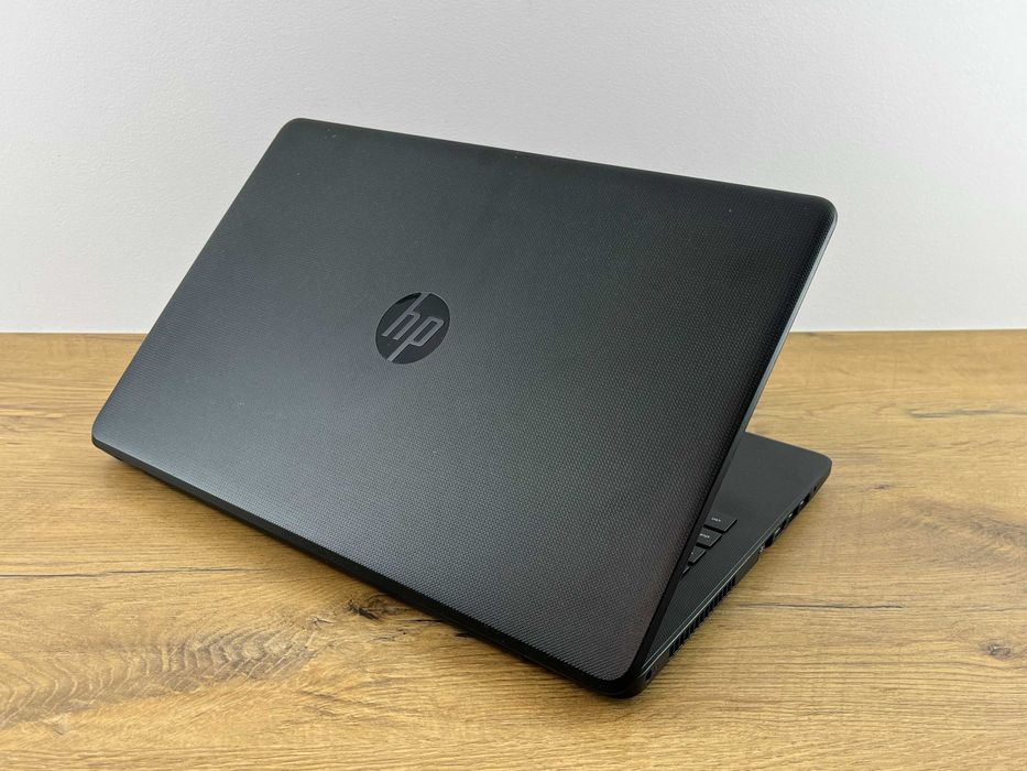 1392. Laptop Hp 15 cali, Intel 2.48GHz, Dysk SSD, 8GB RAM, Windows 10