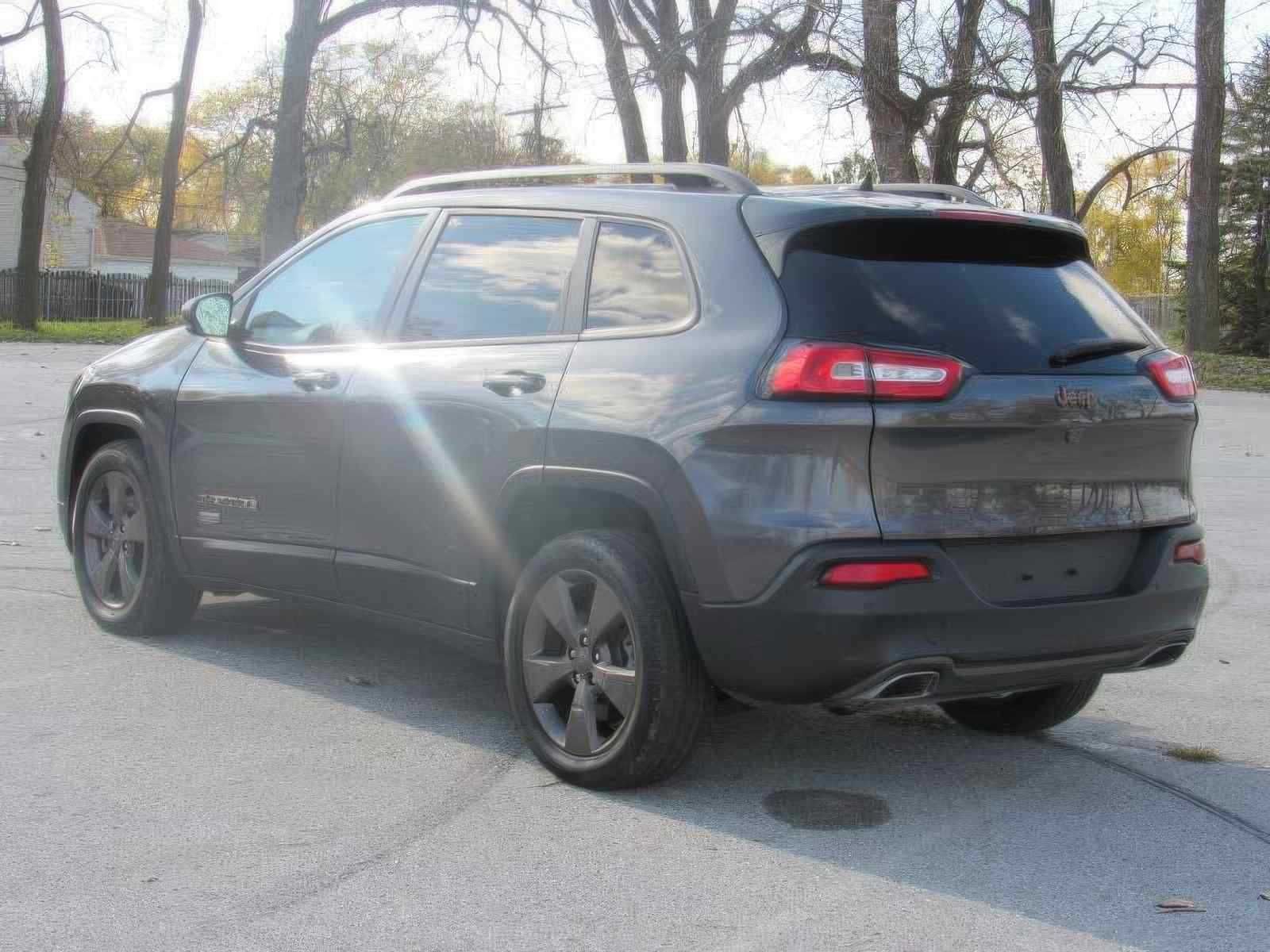 2016 Jeep Cherokee