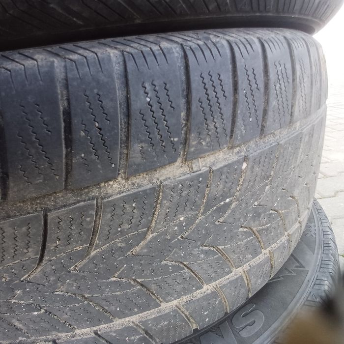 Opony zimowe Imperial Snowdragon uhp