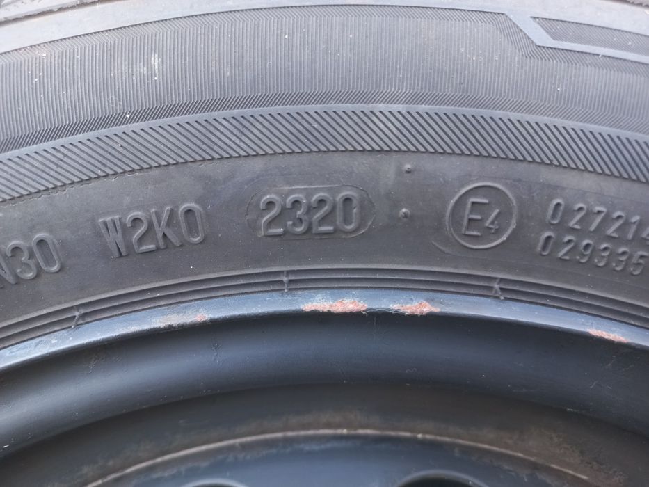 Koła zimowe 15" 4x100 do Smart

-komplet kół zimowych do Kia