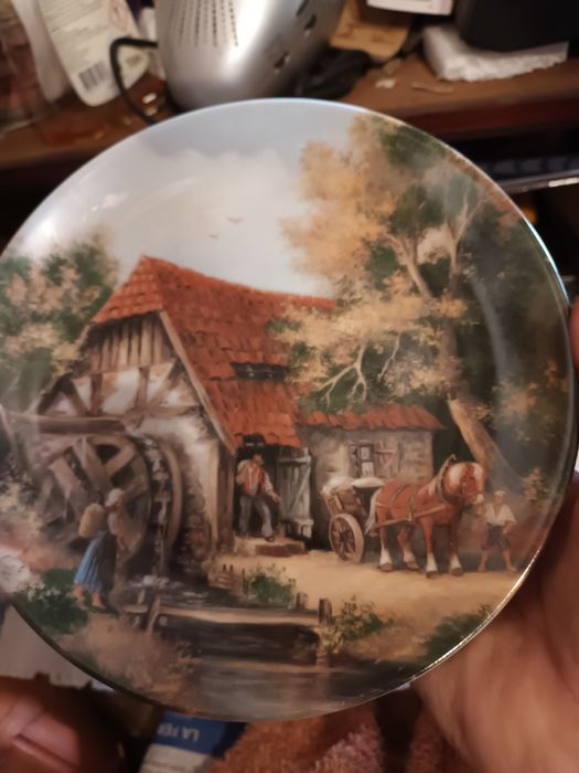 Pratos decorativos de suspensão valor unitário