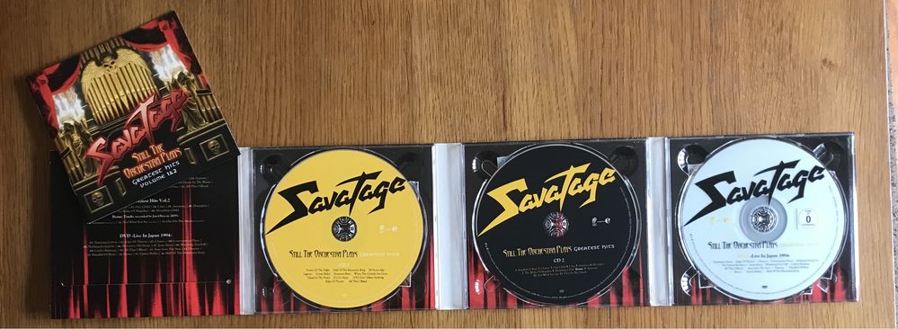 Savatage - Still The Orchestra Plays Greatest Hits 1 & 2 (2 CDs + DVD)